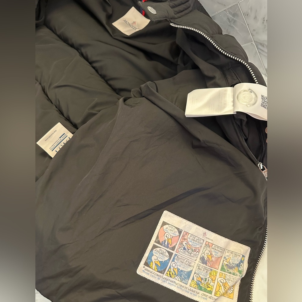 Moncler Authentic Black Puffer Jacket Unisex - image 7